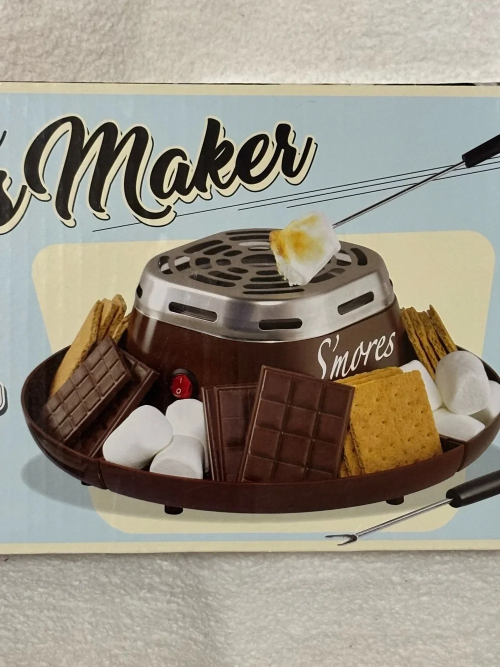 Nostalgia Electric S'mores Maker in Brown and Silver